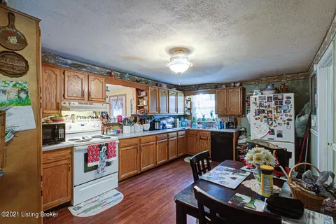 585 Letts Rd, Brooks, KY 40109 photo 7