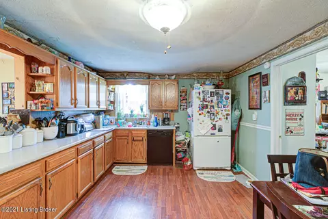585 Letts Rd, Brooks, KY 40109 photo 8