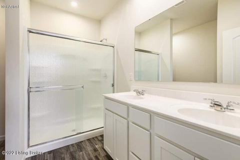 4002 White Pine Ln, La Grange, KY 40031 photo 7