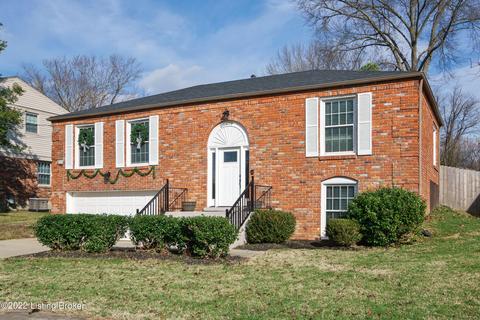 809 Echo Bridge Rd, Middletown, KY 40243 photo 3