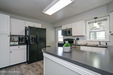 809 Echo Bridge Rd, Middletown, KY 40243 photo 19