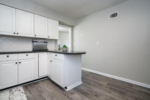 809 Echo Bridge Rd, Middletown, KY 40243 photo 22