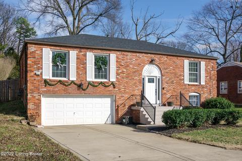809 Echo Bridge Rd, Middletown, KY 40243 photo 2