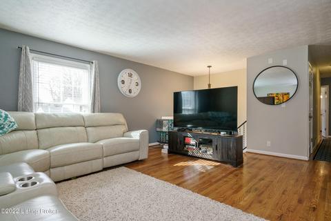 809 Echo Bridge Rd, Middletown, KY 40243 photo 14