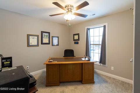 105 Comanche Ct, Bloomfield, KY 40008 photo 12