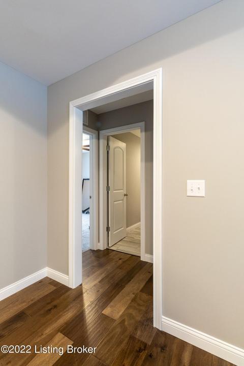 105 Comanche Ct, Bloomfield, KY 40008 photo 7