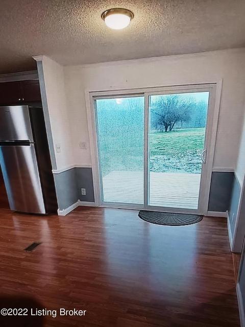 1511 Spaulding Ln, Springfield, KY 40069 photo 6