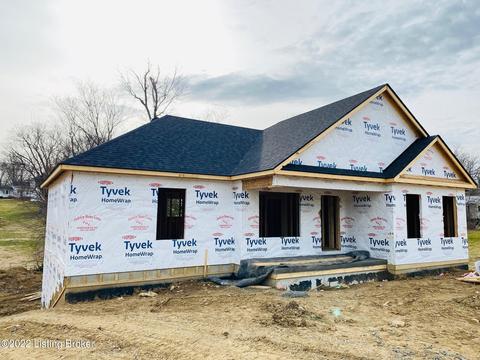 103 Oak Dr, Springfield, KY 40069 photo 2