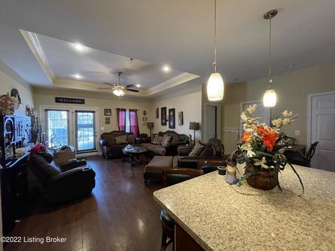 130 E Joyce Ln, Brooks, KY 40109 photo 6