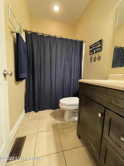 130 E Joyce Ln, Brooks, KY 40109 photo 9
