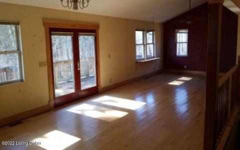 932 Wooded Hills Rd, Pendleton, KY 40055 photo 4