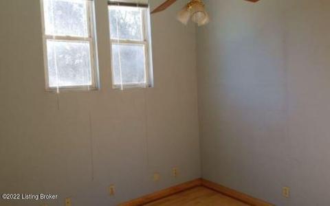 932 Wooded Hills Rd, Pendleton, KY 40055 photo 6