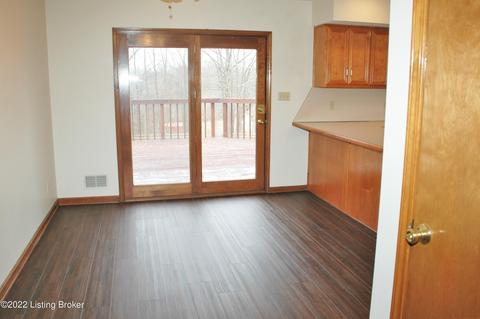 74 Oakwood Cir, Pendleton, KY 40055 photo 13