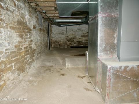 135 E Main St, Hanover, IN 47243 photo 47