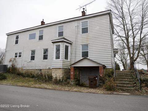 135 E Main St, Hanover, IN 47243 photo 42