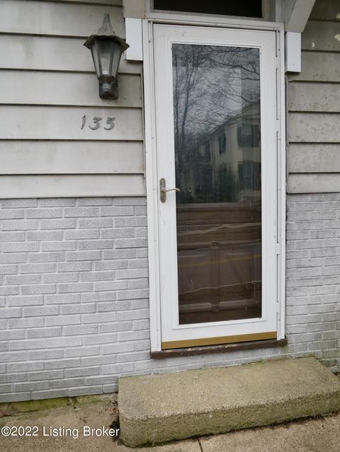 135 E Main St, Hanover, IN 47243 photo 3