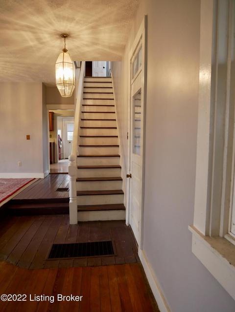 135 E Main St, Hanover, IN 47243 photo 19