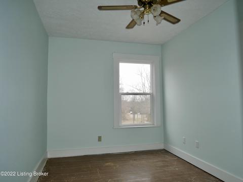 135 E Main St, Hanover, IN 47243 photo 27