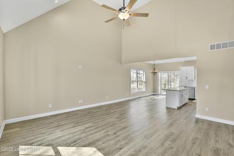 660 Peytona Beach Rd, Waddy, KY 40076 photo 4