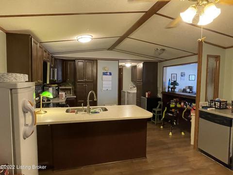 79 Ruby Ave, Bee Spring, KY 42207 photo 11