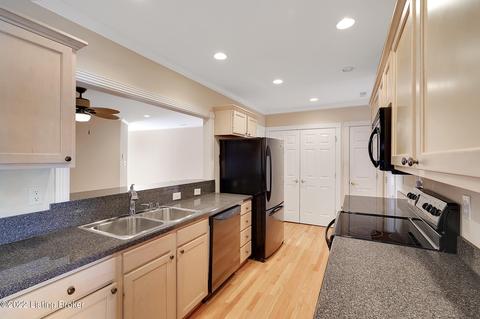 7802 Turtle Run Ct, Prospect, KY 40059 photo 9