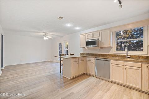 120 Oakwood Cir, Pendleton, KY 40055 photo 12