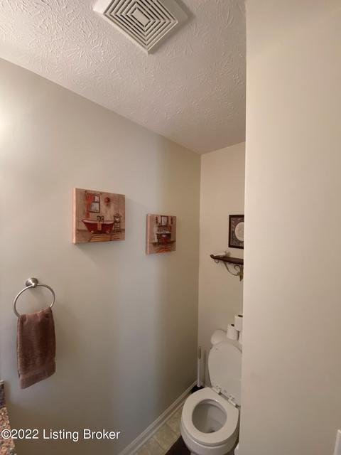 108 Ruby Ct, Radcliff, KY 40160 photo 5