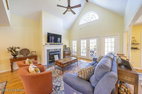 277 Forrest Dr, Smithfield, KY 40068 photo 17