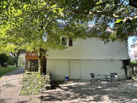 103 Derringer Ct, Springfield, KY 40069 photo 3