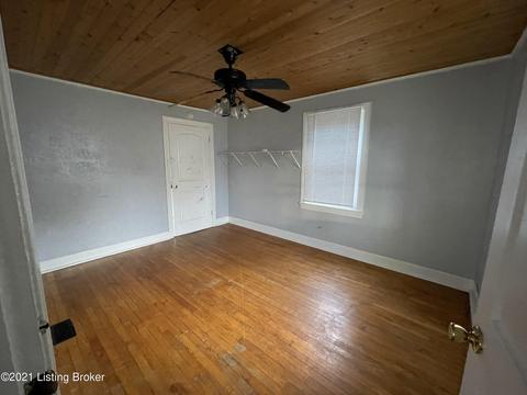 103 Derringer Ct, Springfield, KY 40069 photo 6