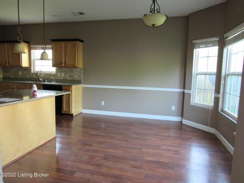 121 Ashton Walk, Radcliff, KY 40160 photo 13