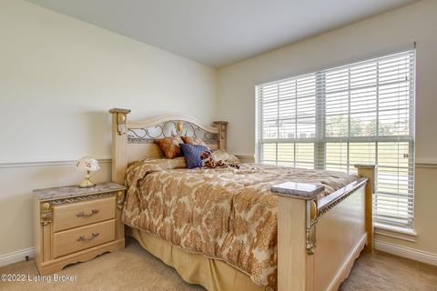 3627 Woodland Lakes Dr, Floyds Knobs, IN 47119 photo 29