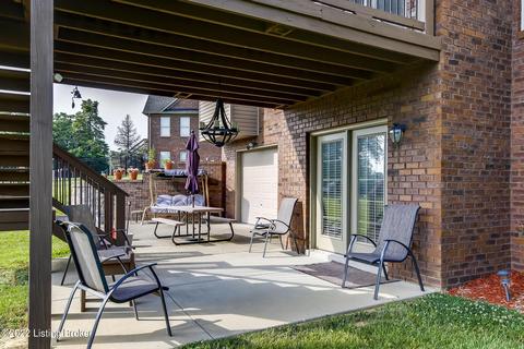 3627 Woodland Lakes Dr, Floyds Knobs, IN 47119 photo 50