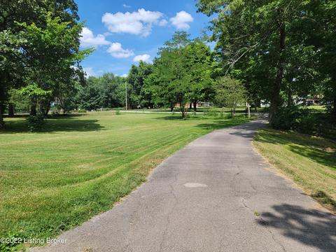 346 Grand Loop Dr, Mount Washington, KY 40047 photo 3