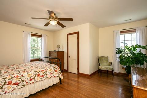 8675 Ky-52, Loretto, KY 40037 photo 18