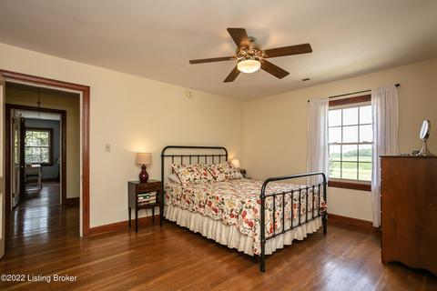 8675 Ky-52, Loretto, KY 40037 photo 19