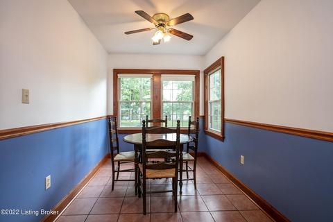 8675 Ky-52, Loretto, KY 40037 photo 14