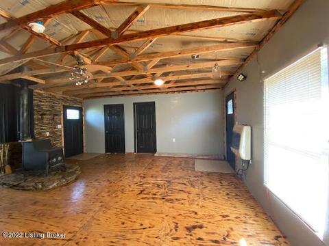 900 Kirsch Ln, Springfield, KY 40069 photo 3