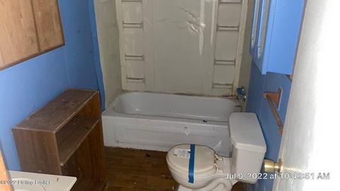 Bath - 3125 Wimsatt Rd, Loretto, KY 40037 photo 1 of 2