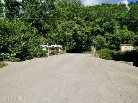 1813 Locust E Prong, Miton, KY 40045 photo 4