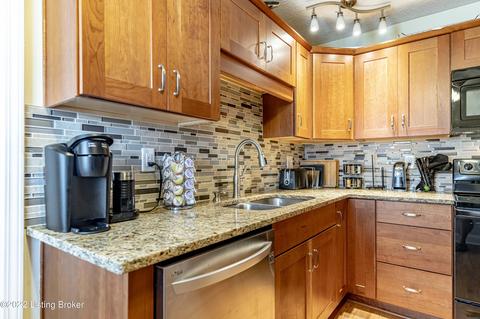 136 Carey Ct, Bardstown, KY 40004 photo 24