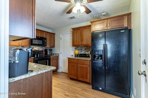 136 Carey Ct, Bardstown, KY 40004 photo 16