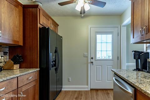 136 Carey Ct, Bardstown, KY 40004 photo 20