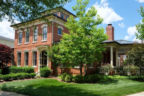 9213 Norton Cmns, Louisville, KY 40059