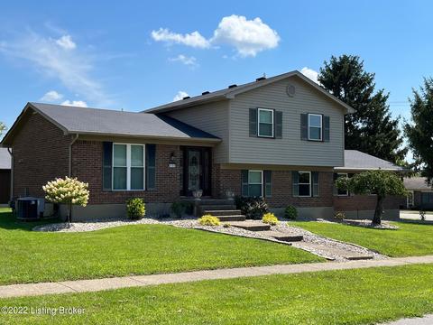 4109 Chenwood Ln, Jeffersontown, KY 40299