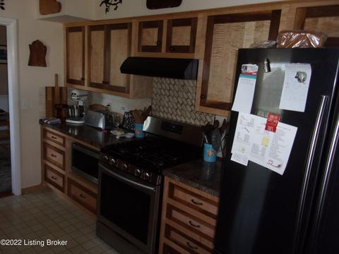 29 Broadway St, Chaplin, KY 40012 photo 14