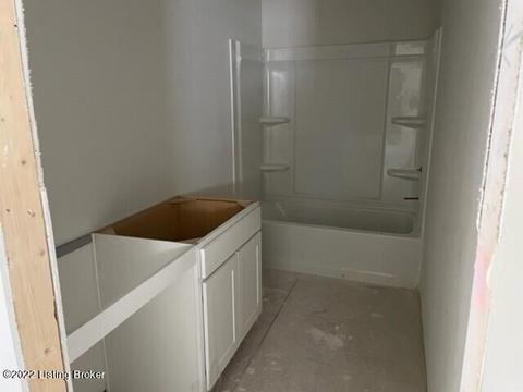 4032 White Pine Ln, La Grange, KY 40031 photo 14