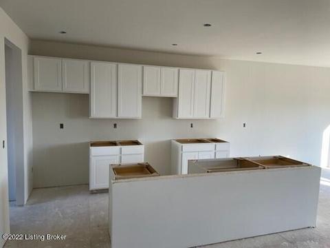 4032 White Pine Ln, La Grange, KY 40031 photo 15