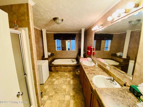 594 Settles Ln, Springfield, KY 40069 photo 21
