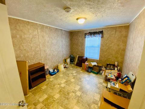 594 Settles Ln, Springfield, KY 40069 photo 8